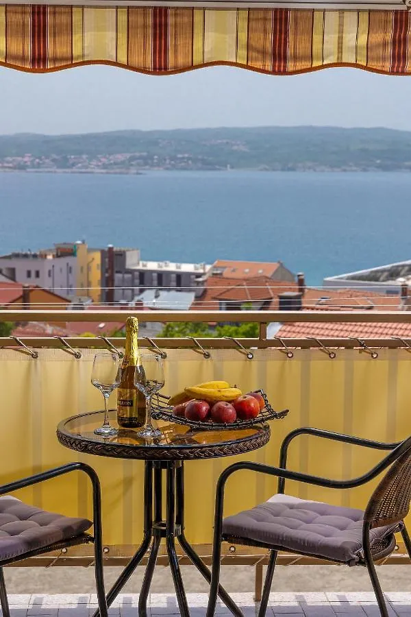 Apartments Ela Marija Crikvenica